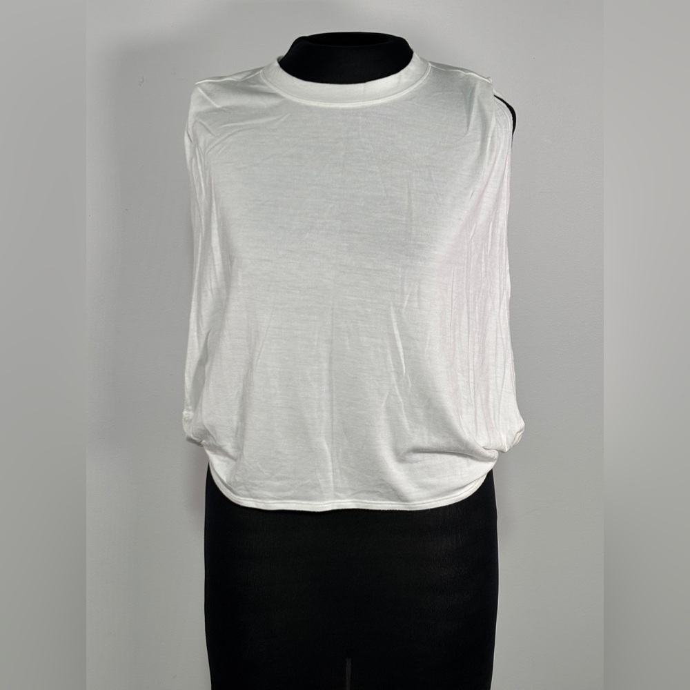 Athleta Essence White Tank Top Athleisure Yoga Size XXS
